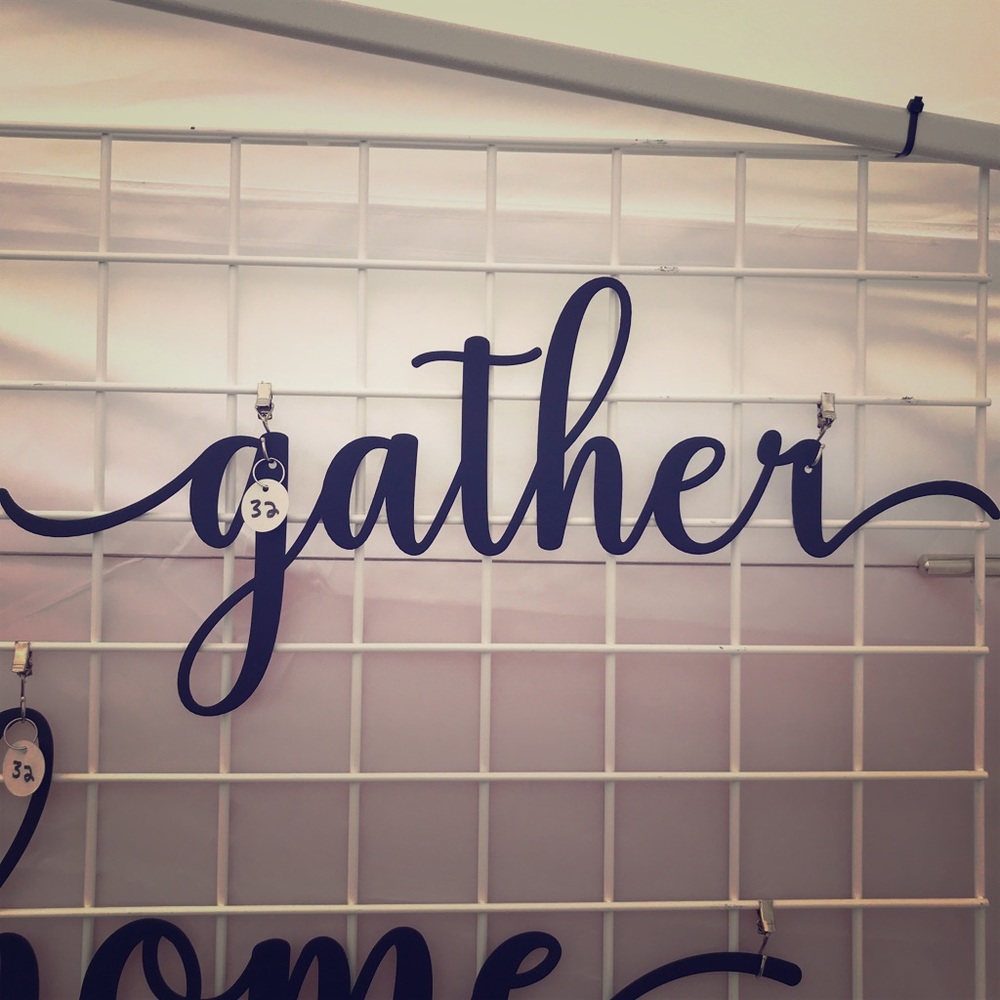 Metal wall decor word gather